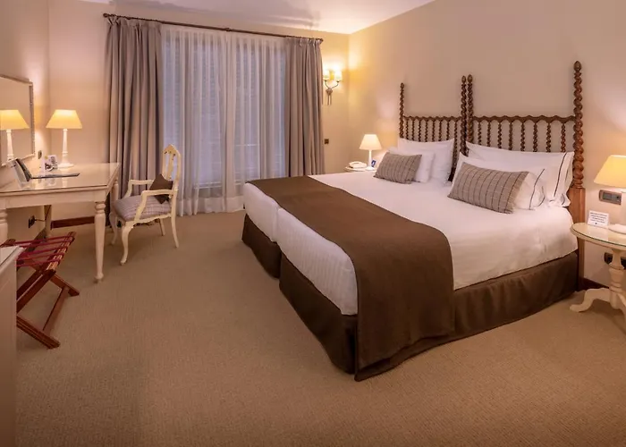 Gran Rey Don Jaime Hotel